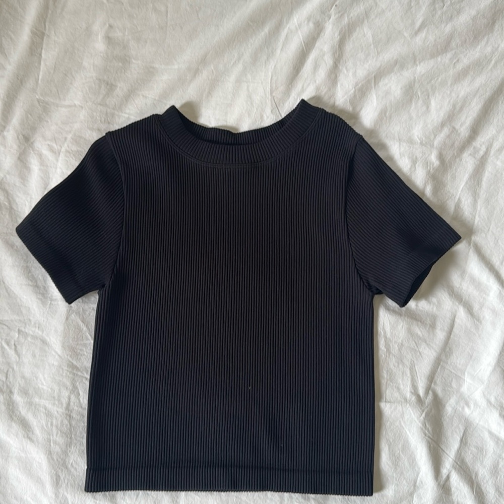 Women’s joy, lab ribbed shirt, size XS never worn